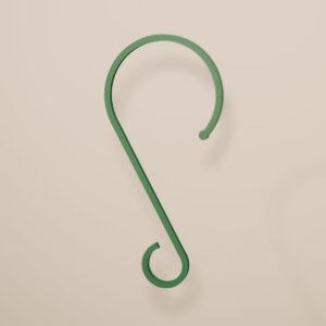 Ganchos en S en color verde abeto para colgar adornos navideรฑos